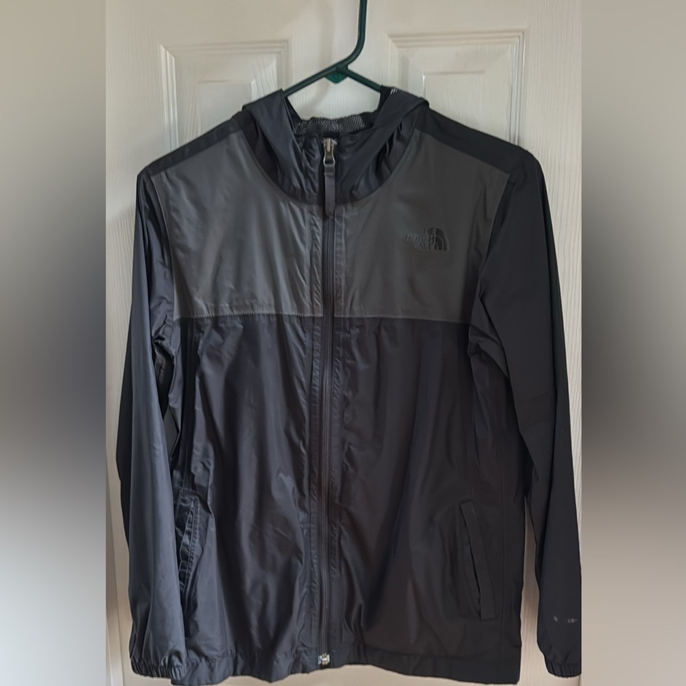 The North Face Boys’ Black Wind Rain Hooded Jacket - Large 14/16